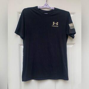 Under Armour Freedom Shirt Mens Medium Flag Graphic Short Sleeve Black Cotton